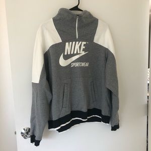 Nike Half Zip